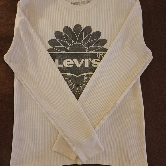 Levi's Strauss & Co. Floral Long Sleeve Shirt | Cream/Black | Medium - Picture 6 of 12